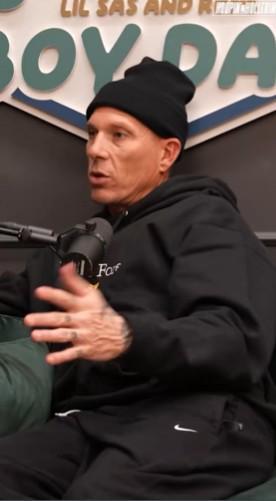 开云体育官网-白巧克力：文班并非真正的盖帽高手，他只是仰仗自己2.24米的身高