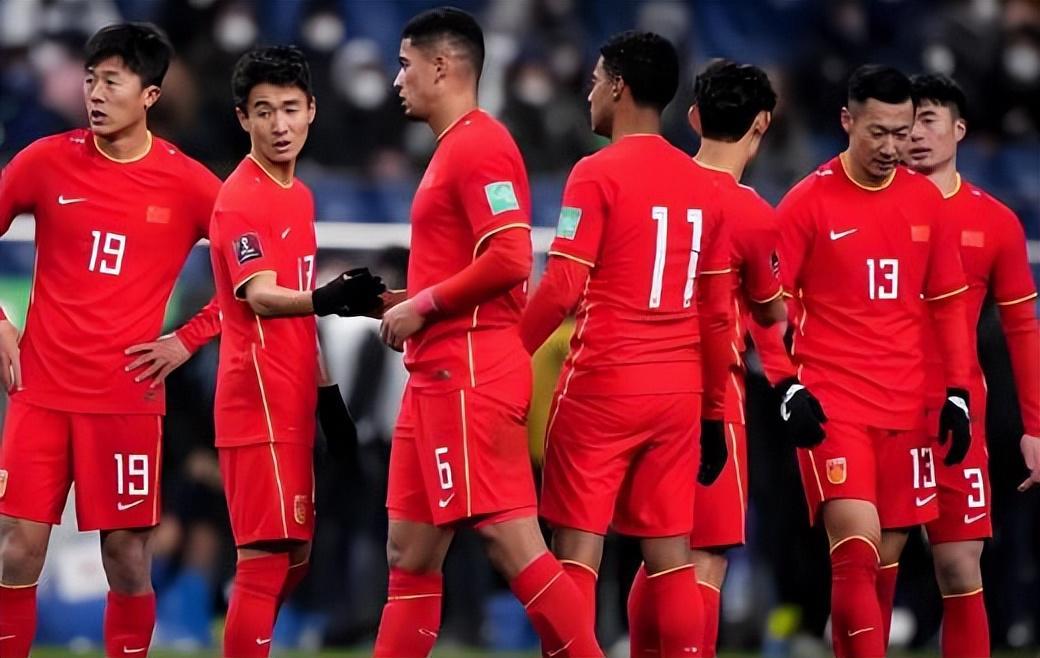 开云体育下载-意外！邵佳一首次获得中国金帅奖认可，球迷却认为李金羽更有资格