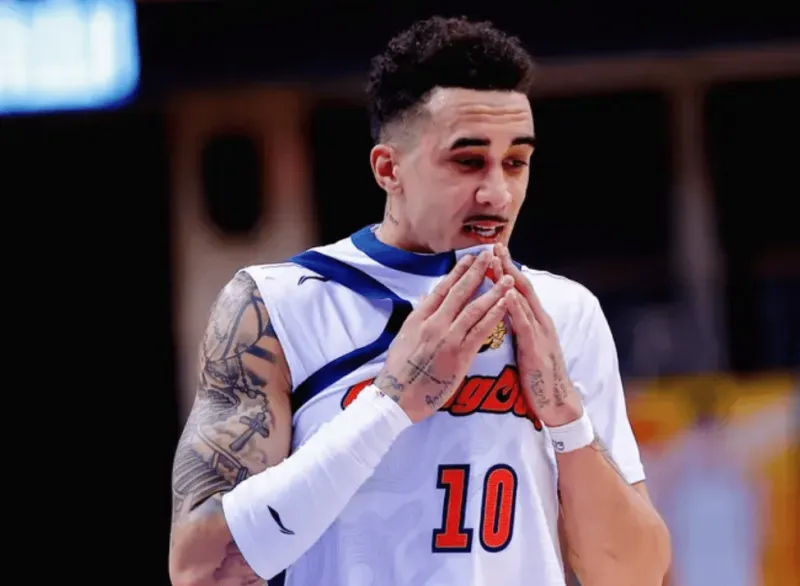 开云体育下载-奎因全场18中6，三分6中0得到14分2篮板6助攻2抢断1盖帽